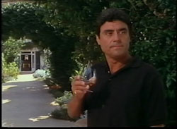 Ian McShane in Grand Larceny