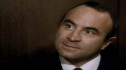 Bob Hoskins in Lassiter - 1984