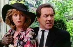 Alison Steadman and Robert Lindsay  in The Wimbledon Poisoner - 1994